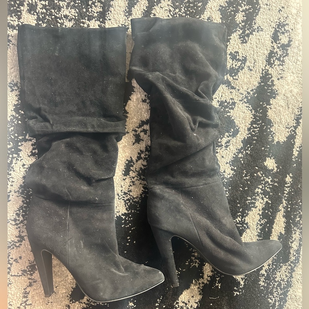 Steve Madden Carrie 8.5 Black Suede leather boots